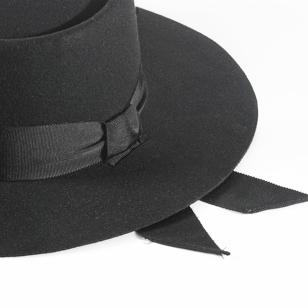 Rounded Felt Hat-Black