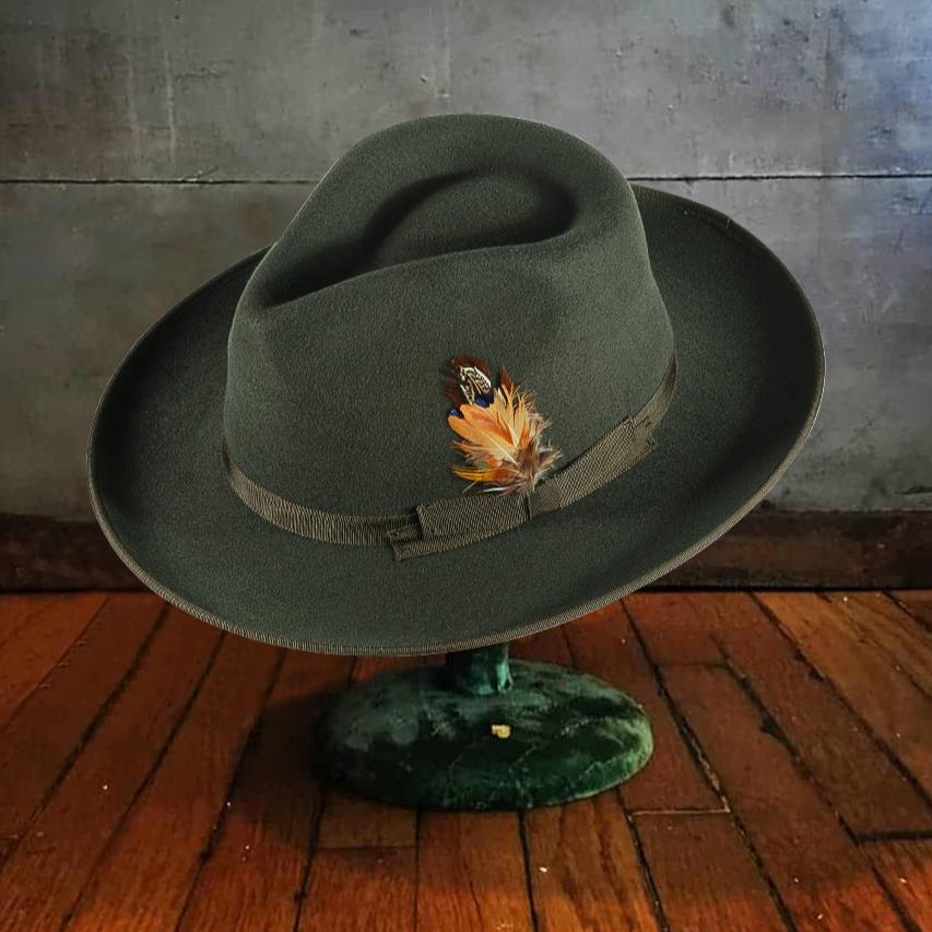 Fedora Felt(Includes All The Accessories)